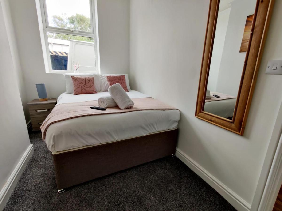 Copper House Lejlighedshotel Swansea Eksteriør billede